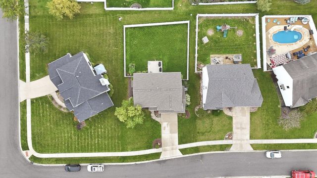 11317 Saint Ives Drive, Fort Wayne, IN 46818