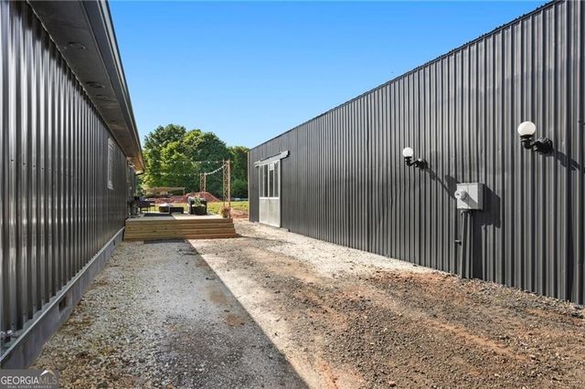 8346 Highway 98 W, Commerce, GA 30530