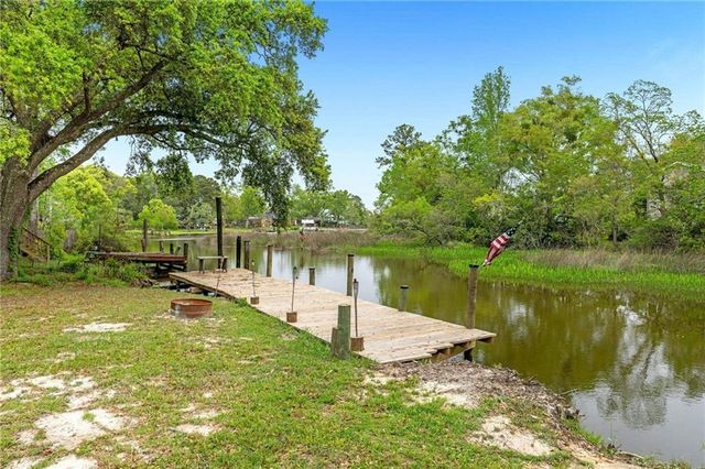 6145 Bayou Road, Mobile, AL 36605