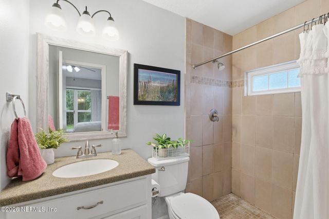 7826 AQUARIUS Circle S, Jacksonville, FL 32216