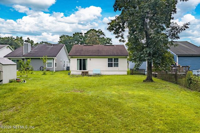 7826 AQUARIUS Circle S, Jacksonville, FL 32216