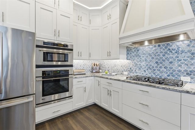 120 12TH AVENUE E, Palmetto, FL 34221