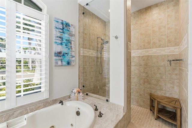 120 12TH AVENUE E, Palmetto, FL 34221