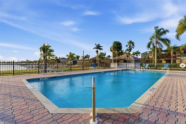 120 12TH AVENUE E, Palmetto, FL 34221