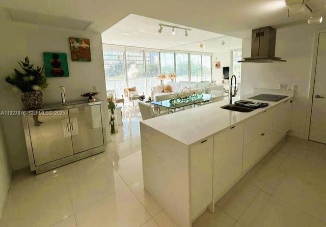 495 Brickell Ave 511, Miami, FL 33131