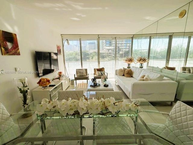 495 Brickell Ave 511, Miami, FL 33131