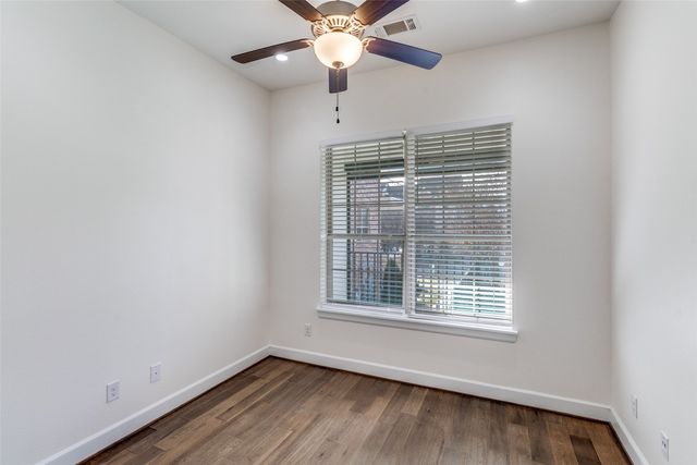 5015 Meridian Lane 1102, Addison, TX 75001