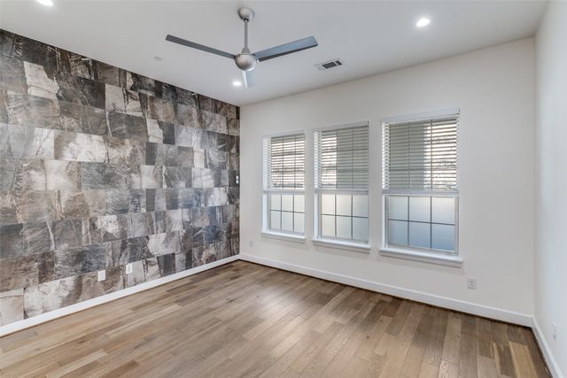 5015 Meridian Lane 1102, Addison, TX 75001