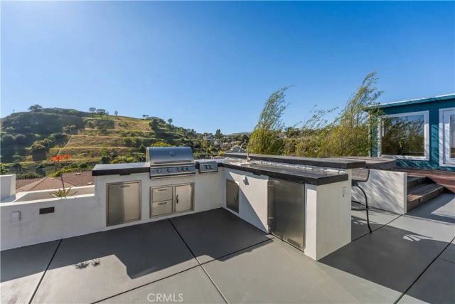 895 Via Ondulando, Ventura, CA 93003