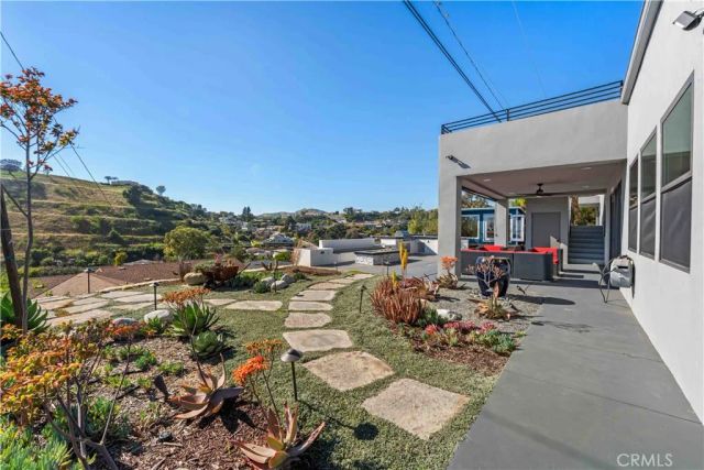 895 Via Ondulando, Ventura, CA 93003