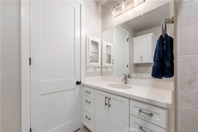 895 Via Ondulando, Ventura, CA 93003