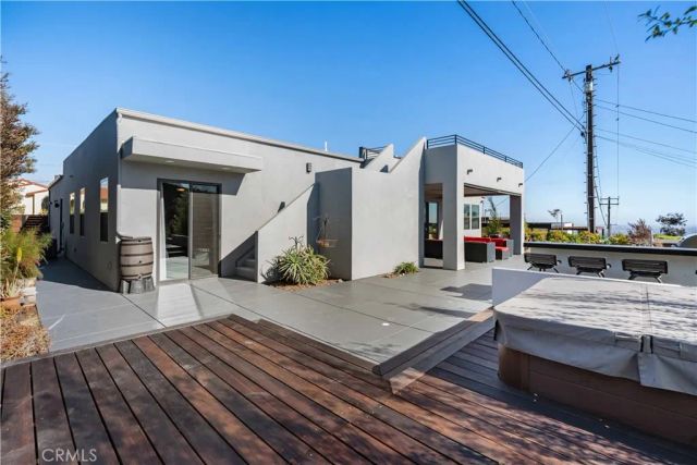 895 Via Ondulando, Ventura, CA 93003