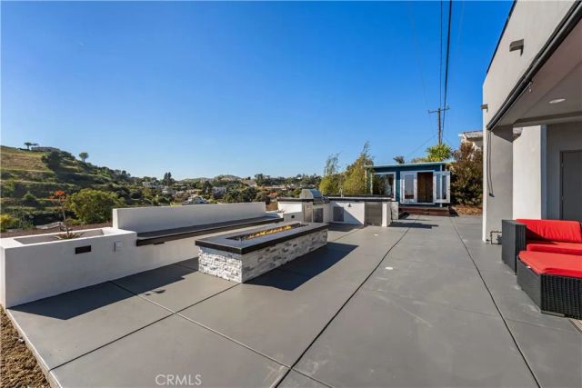 895 Via Ondulando, Ventura, CA 93003