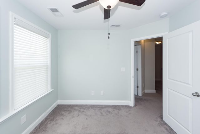 7861 Montview Road, North Charleston, SC 29418