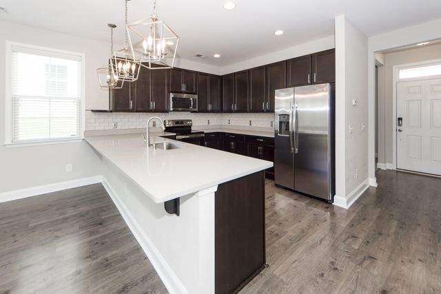 7861 Montview Road, North Charleston, SC 29418