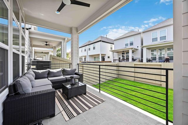 5821 Kansas Street, Houston, TX 77007