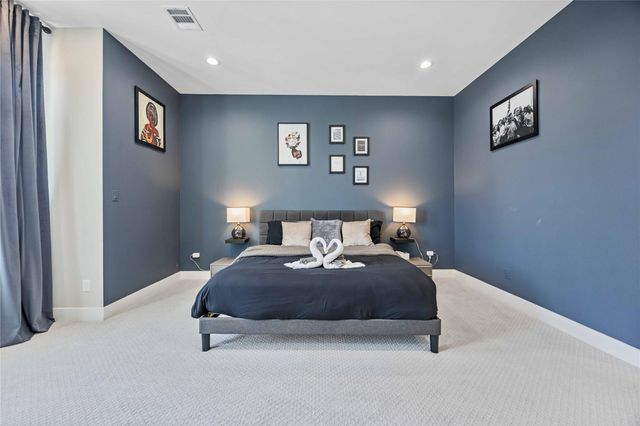 5821 Kansas Street, Houston, TX 77007