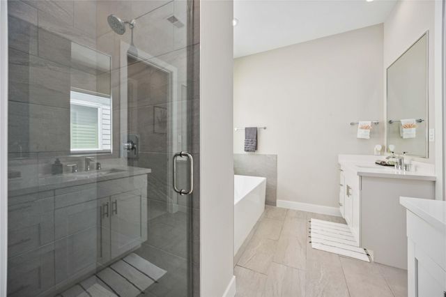 5821 Kansas Street, Houston, TX 77007