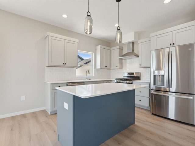 1423 Legend Drive, Tiffin, IA 52340