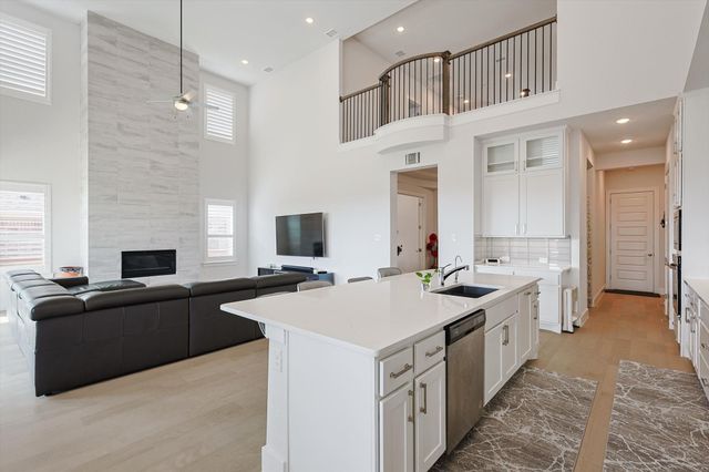 9316 Sandhills Drive, Lantana, TX 76226