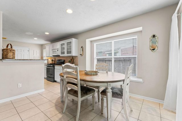 219 N Wimberly Way, The Woodlands, TX 77385