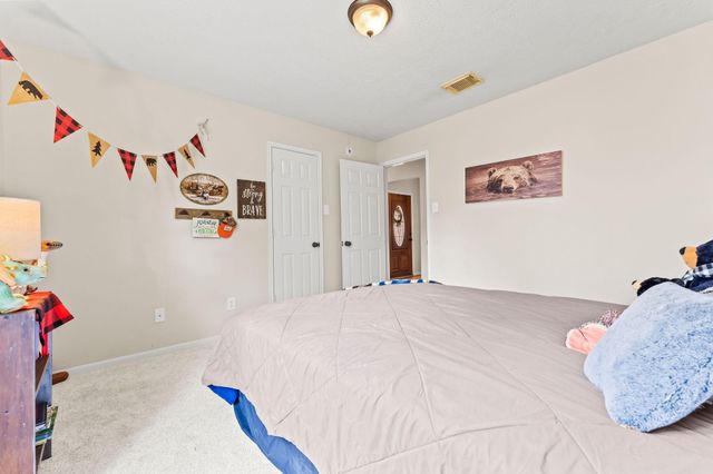 219 N Wimberly Way, The Woodlands, TX 77385