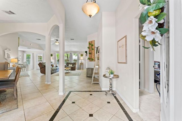 219 N Wimberly Way, The Woodlands, TX 77385