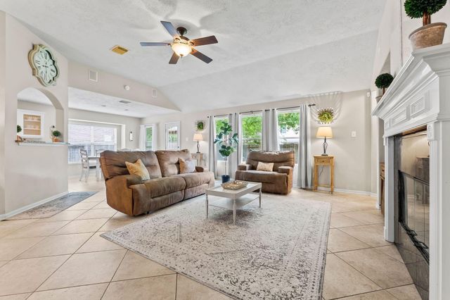 219 N Wimberly Way, The Woodlands, TX 77385