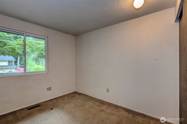 5927 147 Street SW, Edmonds, WA 98026