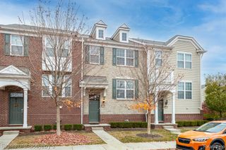 27844 Hopkins Drive, Novi, MI 48377