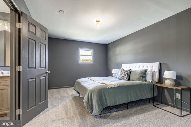 613 MARTIN LN, Dresher, PA 19025