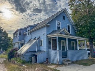 368 Court Street, Keene, NH 03431