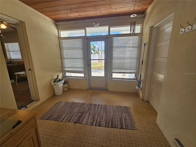 469 80TH WAY, St Pete Beach, FL 33706