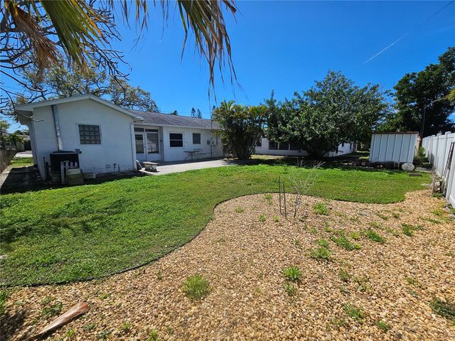 469 80TH WAY, St Pete Beach, FL 33706