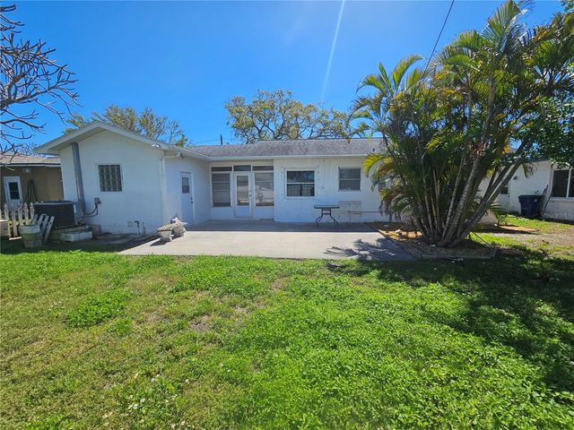 469 80TH WAY, St Pete Beach, FL 33706