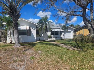 469 80TH WAY, St Pete Beach, FL 33706