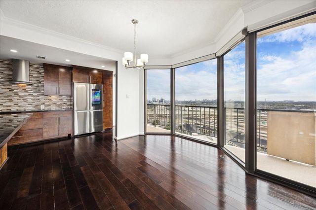 3350 Mccue Road 2201, Houston, TX 77056