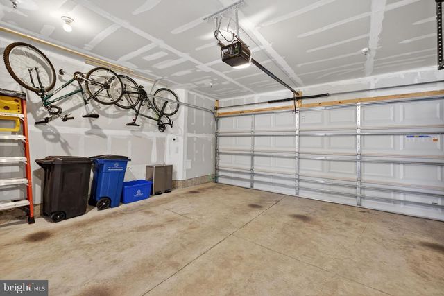 19765 GREEN VILLAGE DR, Montgomery Village, MD 20886