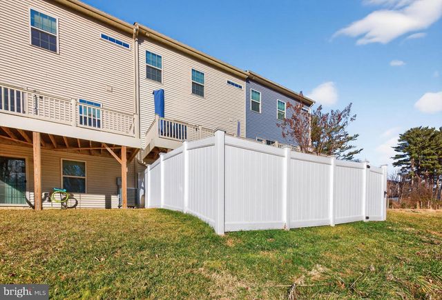 19765 GREEN VILLAGE DR, Montgomery Village, MD 20886