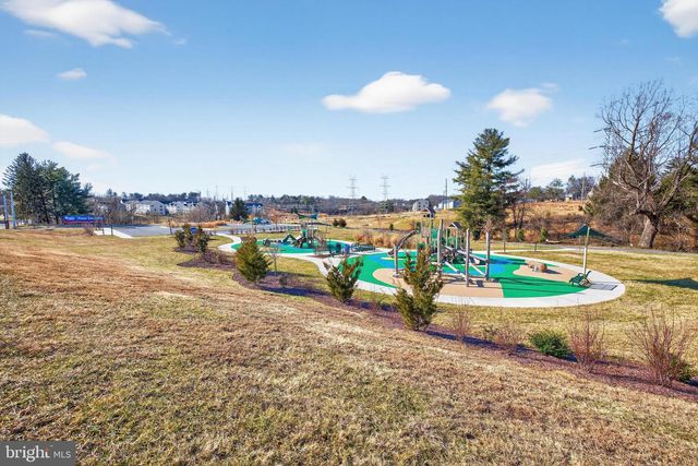 19765 GREEN VILLAGE DR, Montgomery Village, MD 20886