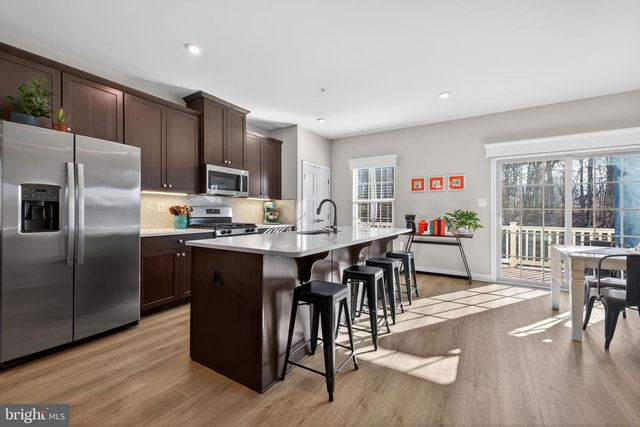 19765 GREEN VILLAGE DR, Montgomery Village, MD 20886