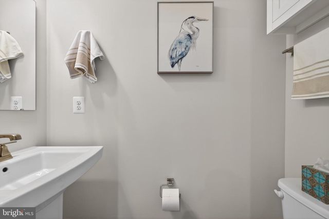 19765 GREEN VILLAGE DR, Montgomery Village, MD 20886