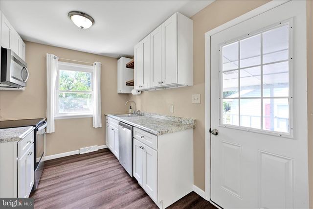 4703 CLARENDON ST, Harrisburg, PA 17109