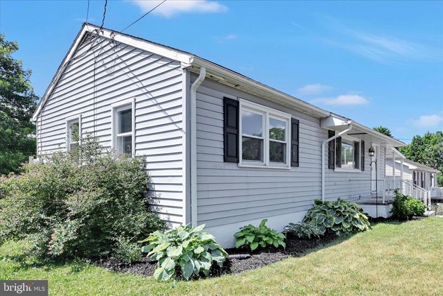 4703 CLARENDON ST, Harrisburg, PA 17109