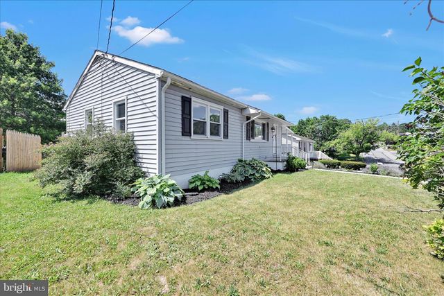 4703 CLARENDON ST, Harrisburg, PA 17109