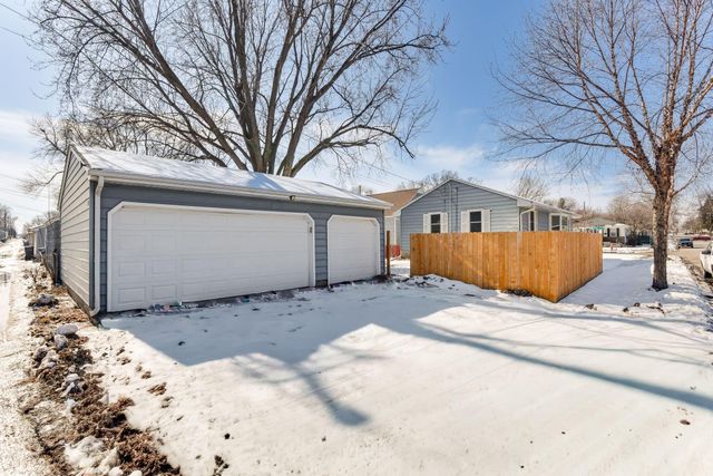 5056 Upton Avenue N, Minneapolis, MN 55430