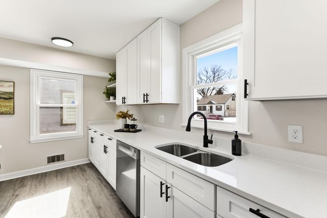 5056 Upton Avenue N, Minneapolis, MN 55430