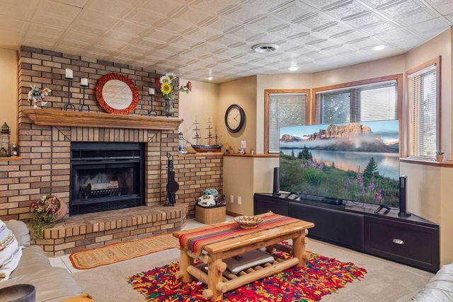 5170 Hemlock Lane N, Plymouth, MN 55442