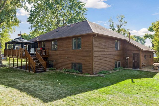 5170 Hemlock Lane N, Plymouth, MN 55442
