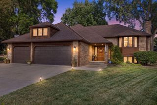 5170 Hemlock Lane N, Plymouth, MN 55442